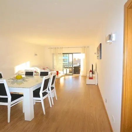 Apartment Janelas Do Oceano 188 - Clever Details